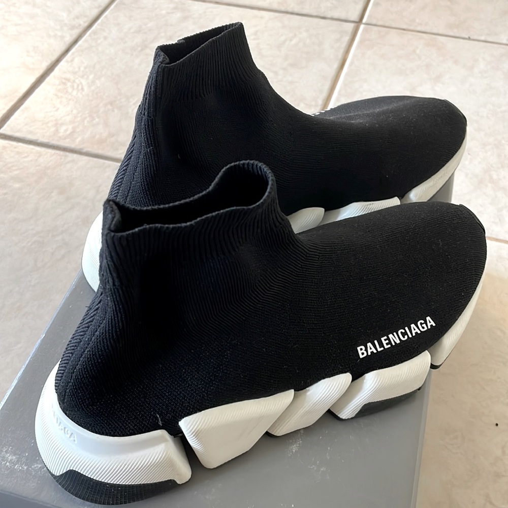 WOMENS BALENCIAGA | 38C (8US) | SPEED 2.0 LT